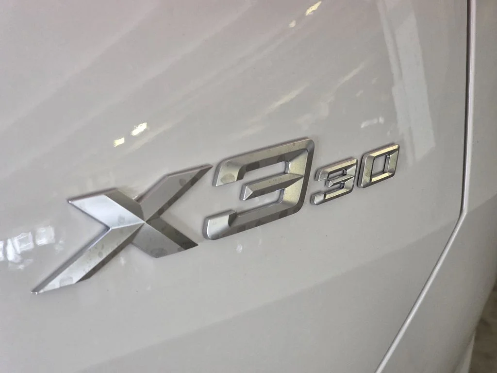Used 2026 Alpine White BMW 30 xDrive image 6