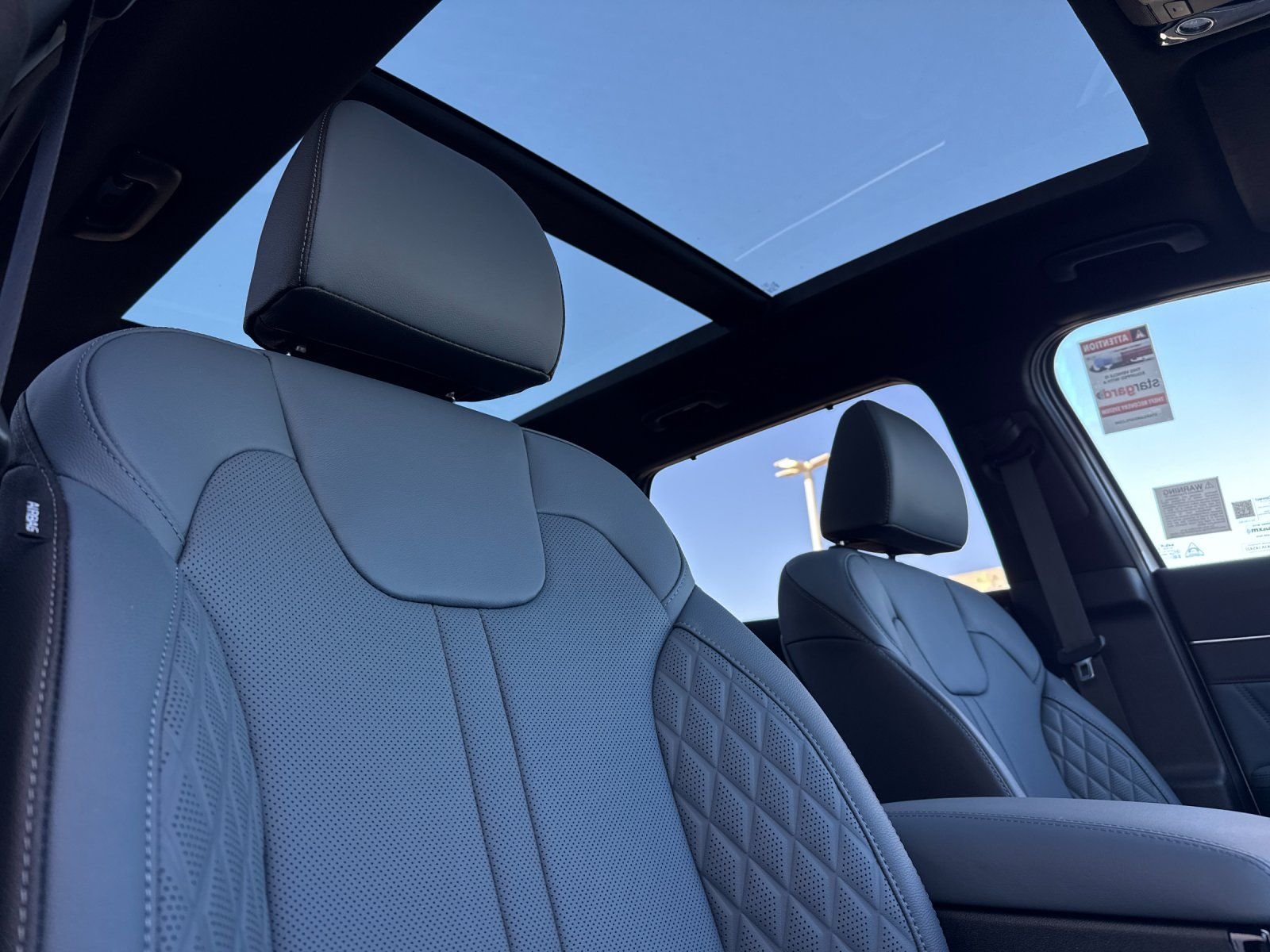 2025 Kia Sorento SX Prestige Hybrid - Photo 19