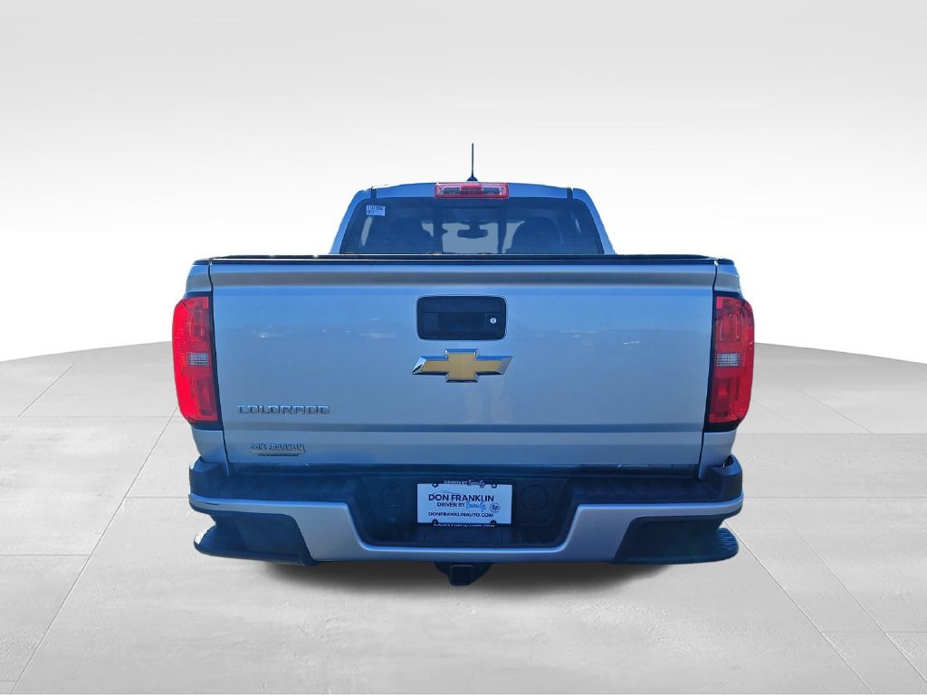 Used 2016 Silver Chevrolet Z71 image 4
