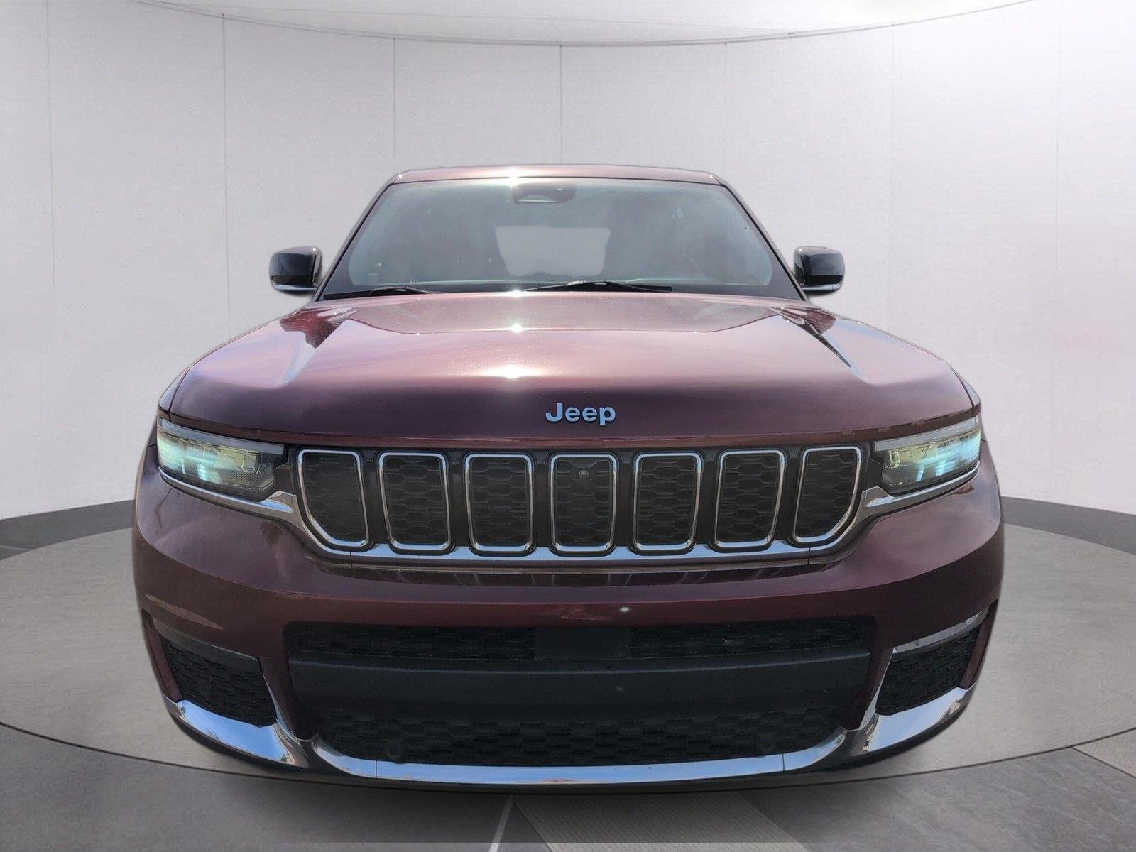 Used 2021 Velvet Red Pearlcoat Jeep Limited image 10