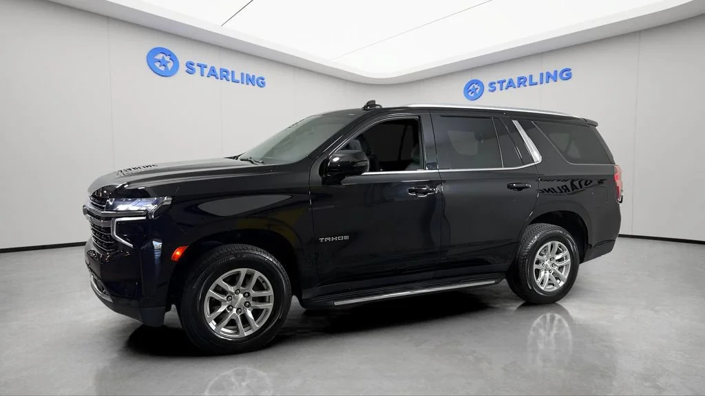 Used 2022 Black Chevrolet LT image 2