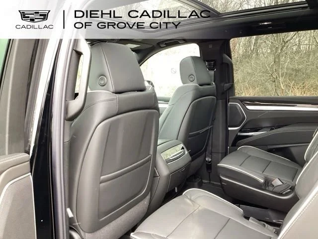 2026 Cadillac Escalade Luxury - Photo 13