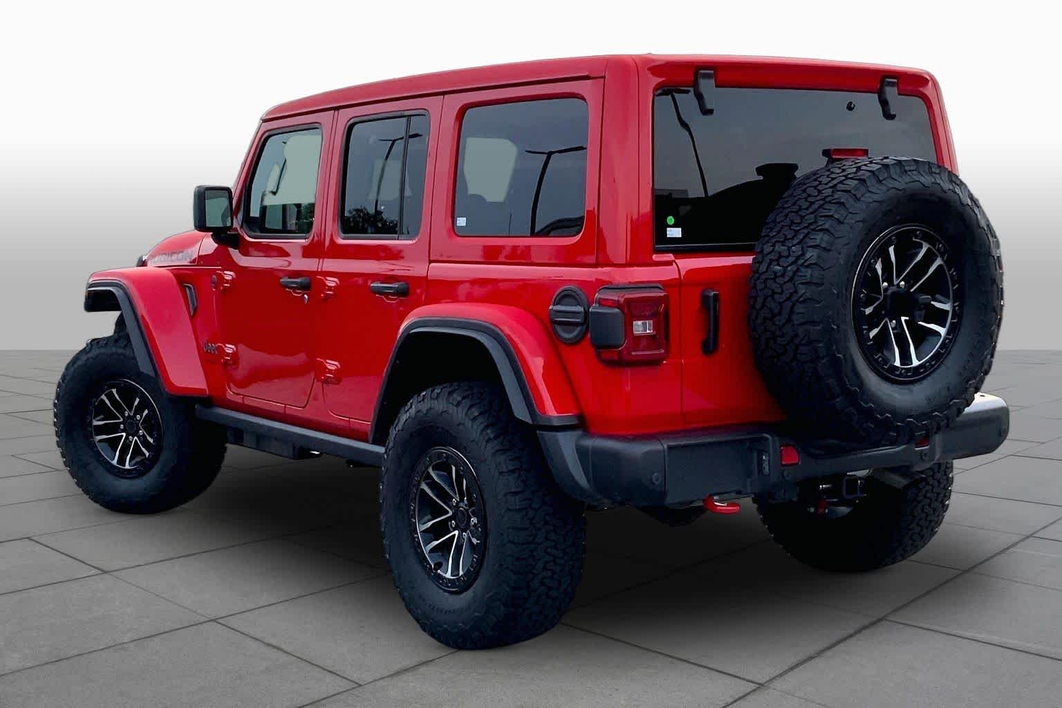 Certified Used 2026 Firecracker Red Clearcoat Jeep Rubicon X image 11