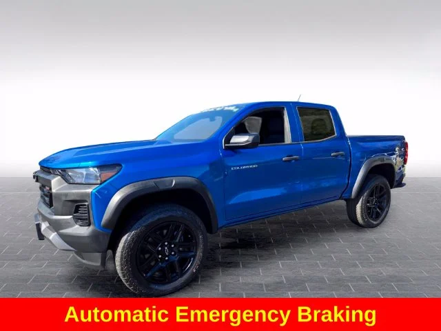 Used 2023 Blue Chevrolet Trail Boss image 4