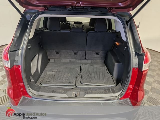 Used 2016 Red Ford SE image 28