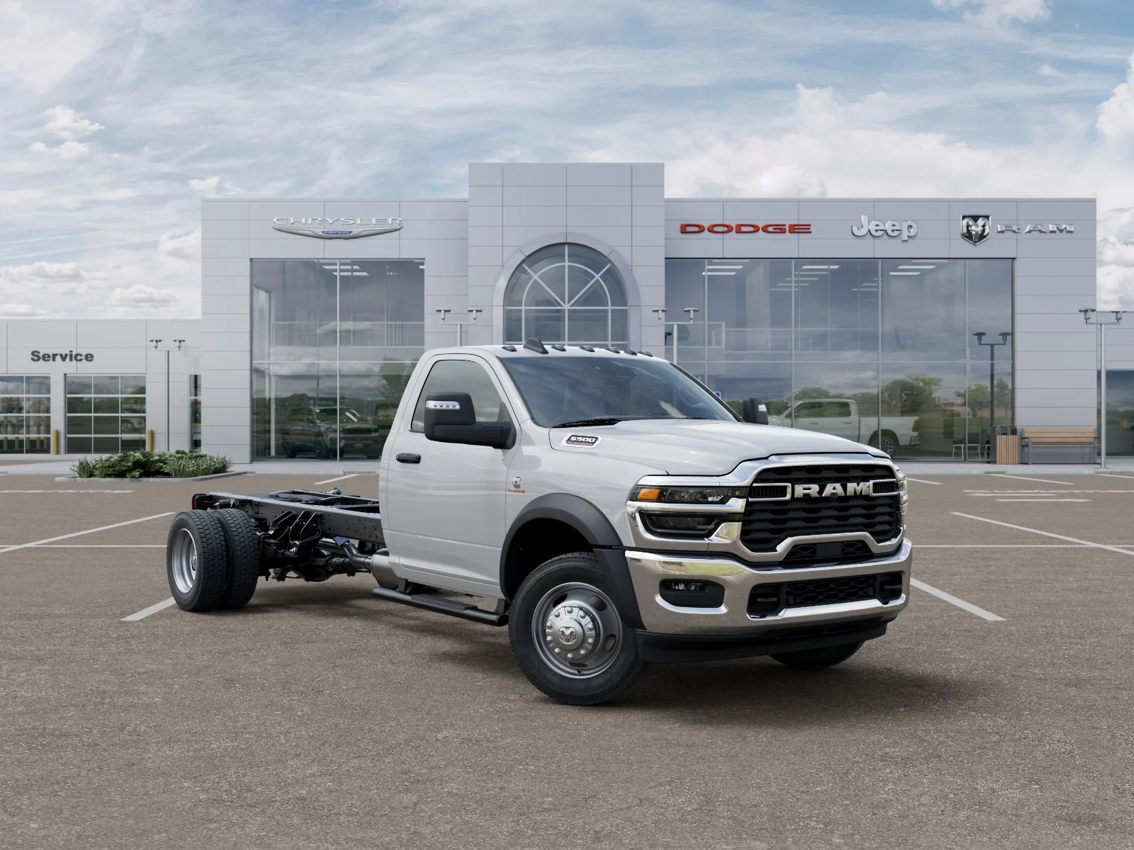 New 2025 Bright White Clearcoat RAM Tradesman image 41