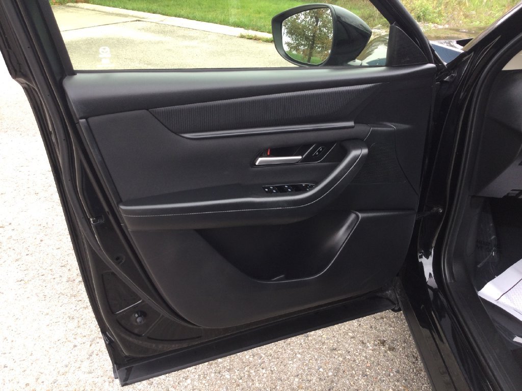 2025 Mazda CX-90 Select Package - Photo 13