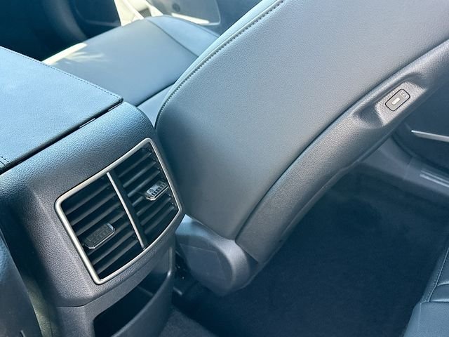 New 2026 Wolf Gray Kia EX image 24