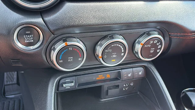 Used 2023 Gray Mazda Grand Touring image 15