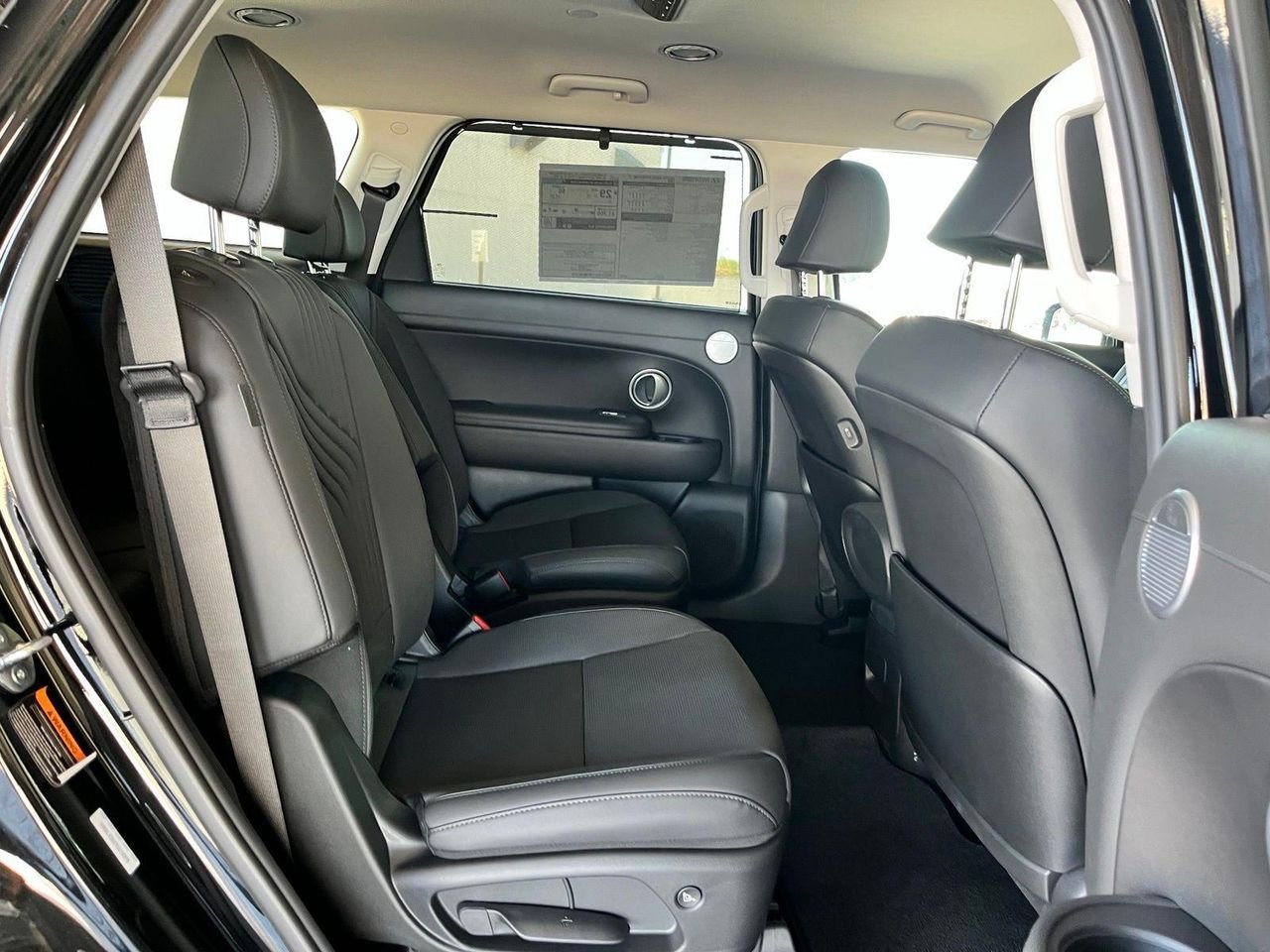 New 2026 Black Hyundai SEL 7P image 20