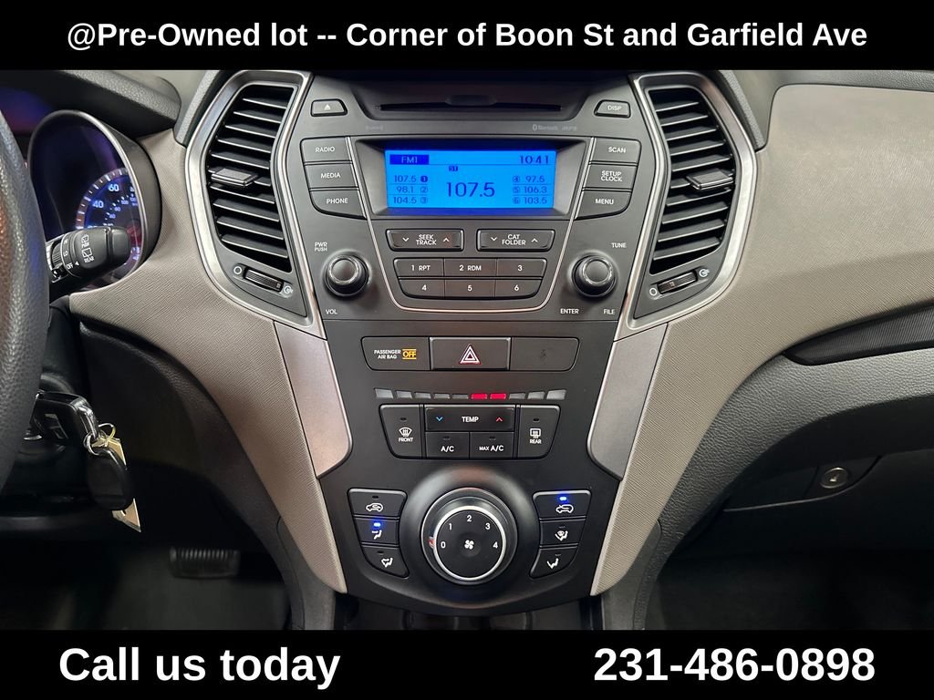 Used 2014 Gray Hyundai Base image 19