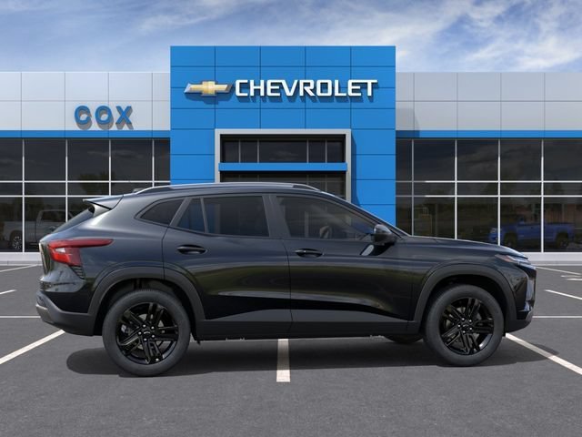 New 2026 Mosaic Black Metallic Chevrolet ACTIV image 5