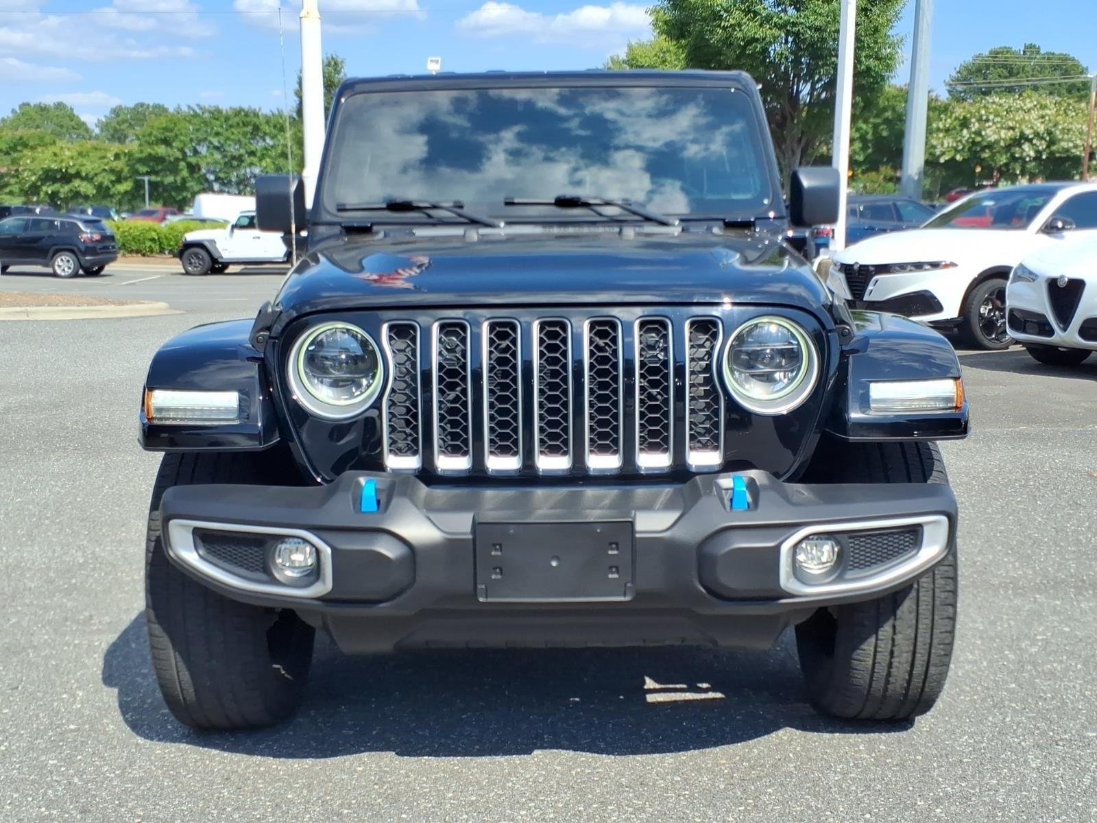 Used 2023 Black Clearcoat Jeep Sahara image 14