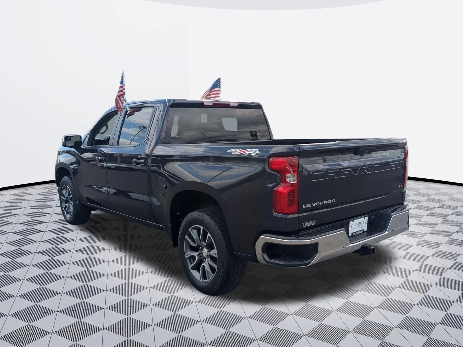 Used 2023 Dark Ash Metallic Chevrolet LT image 5