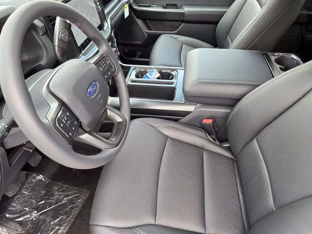 New 2026 Oxford White Ford STX® image 28