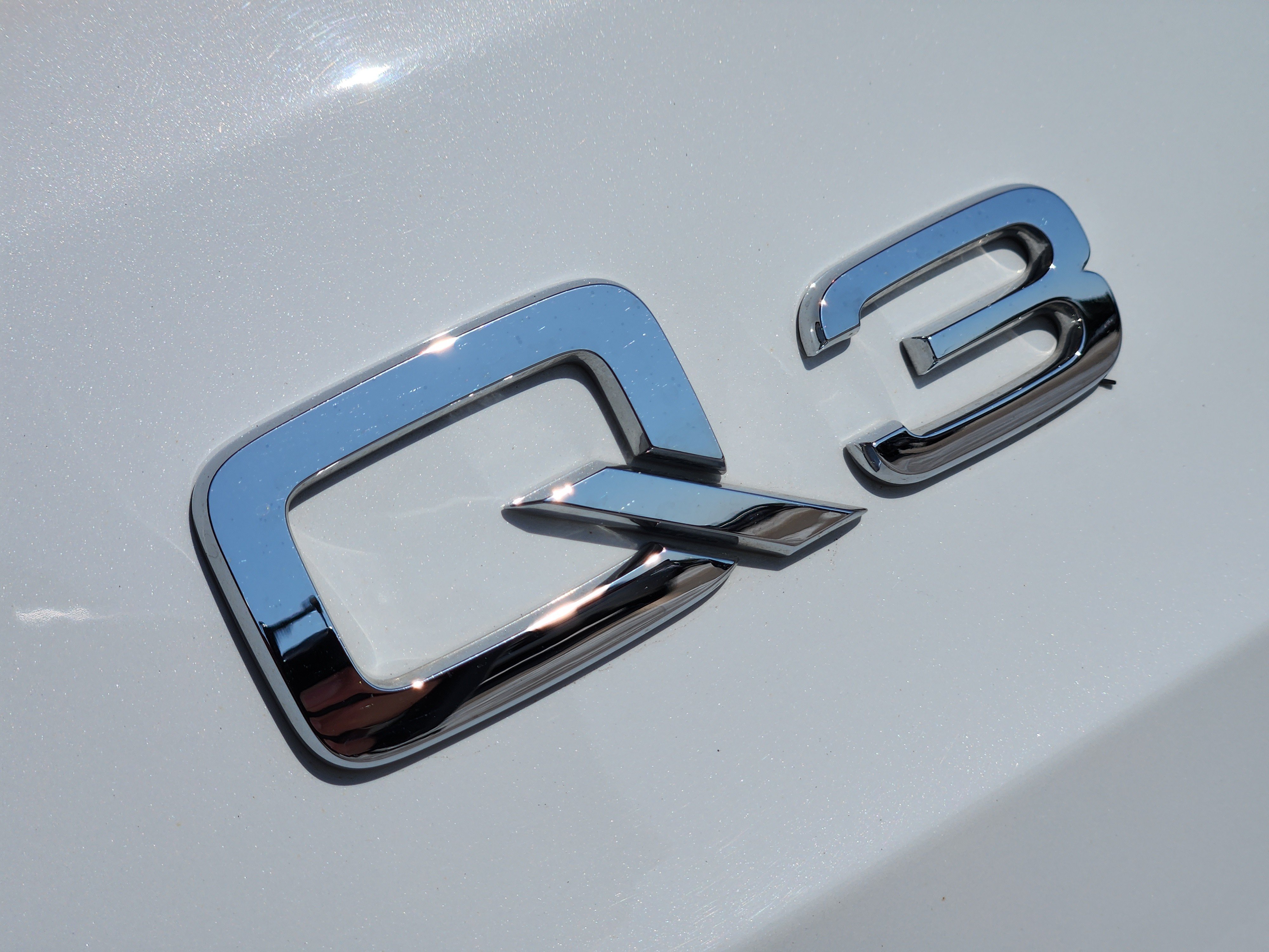 Used 2025  Audi S line Premium image 12
