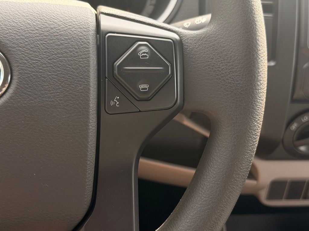 Used 2015 Gray Toyota Base image 30