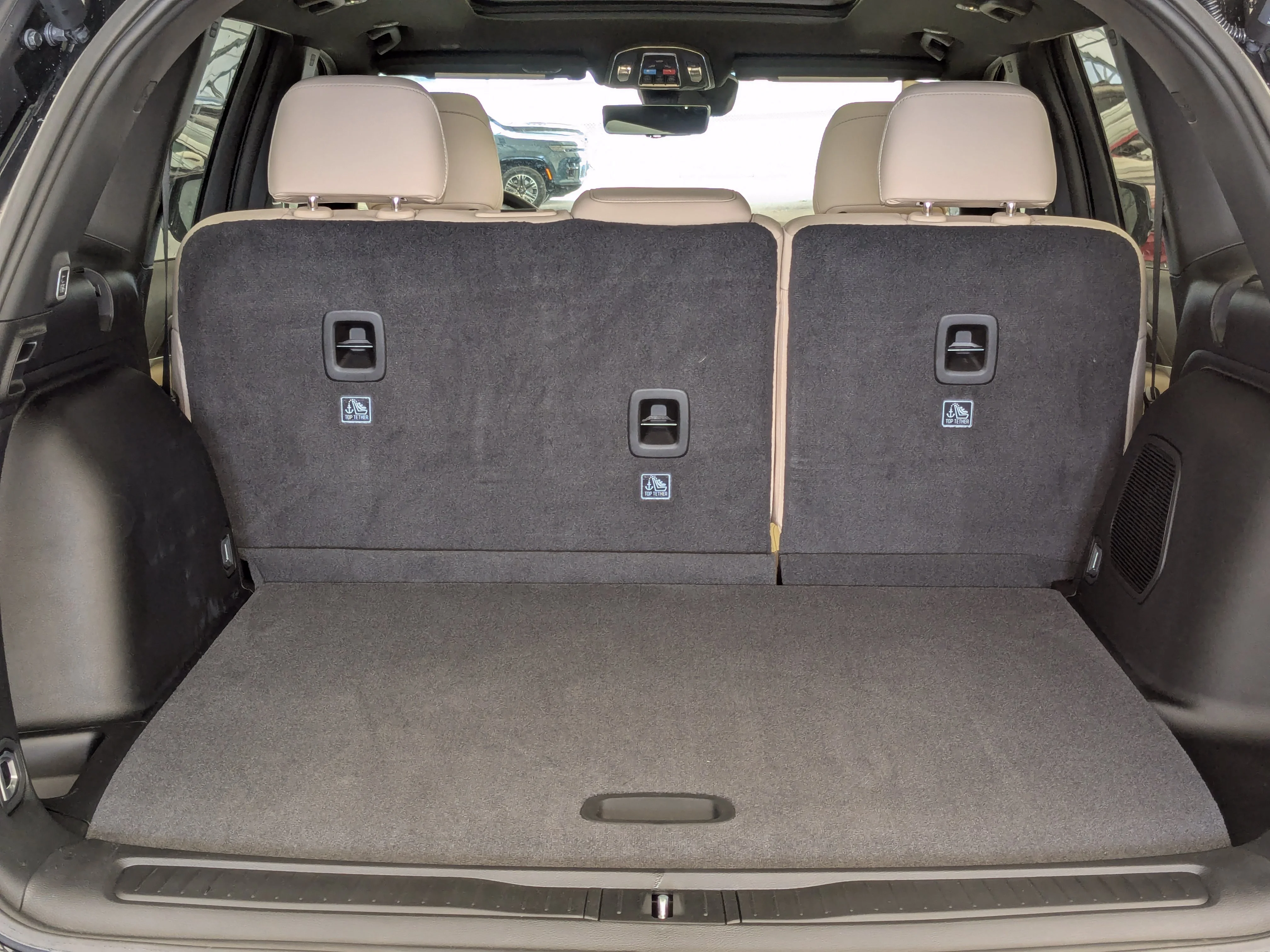 New 2026 Black Jeep Limited - - Panoramic Sunroof - Luxury Tech II - 9 Amplified Speakers - Remote Start & tons more! image 28