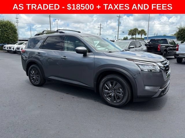 Used 2022 Gray Nissan SV 2WD image 1