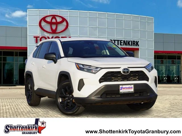 2023 Toyota RAV4 LE