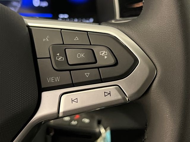 New 2026 Black Volkswagen 1.5T Sport image 13
