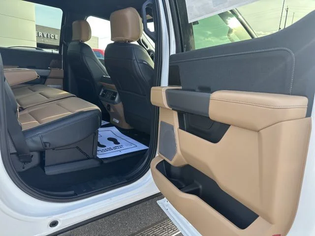 New 2026 Star White Metallic Tri-Coat Ford F-250® Lariat® image 16