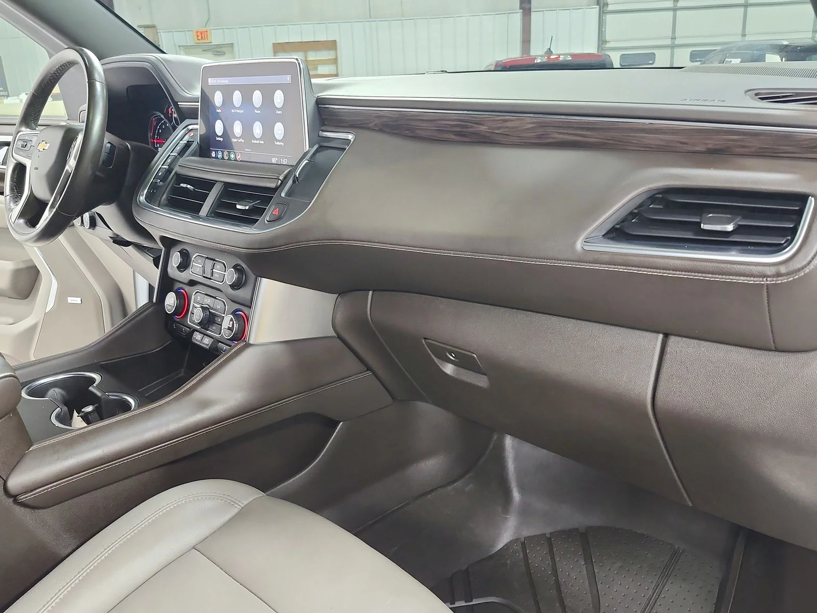 Used 2021 White Chevrolet LT image 45