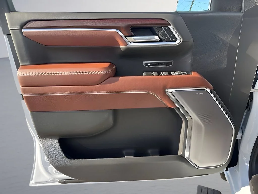 New 2026 Glacier White Tricoat GMC Denali Ultimate image 28