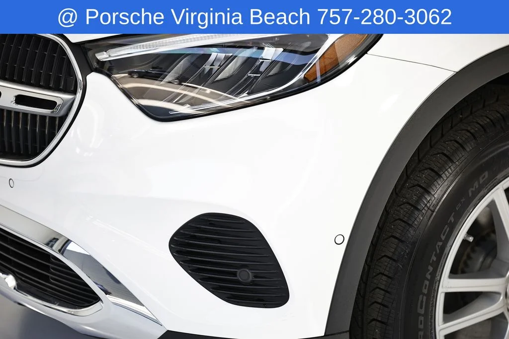 Used 2025 White Mercedes-Benz GLC 300 image 11
