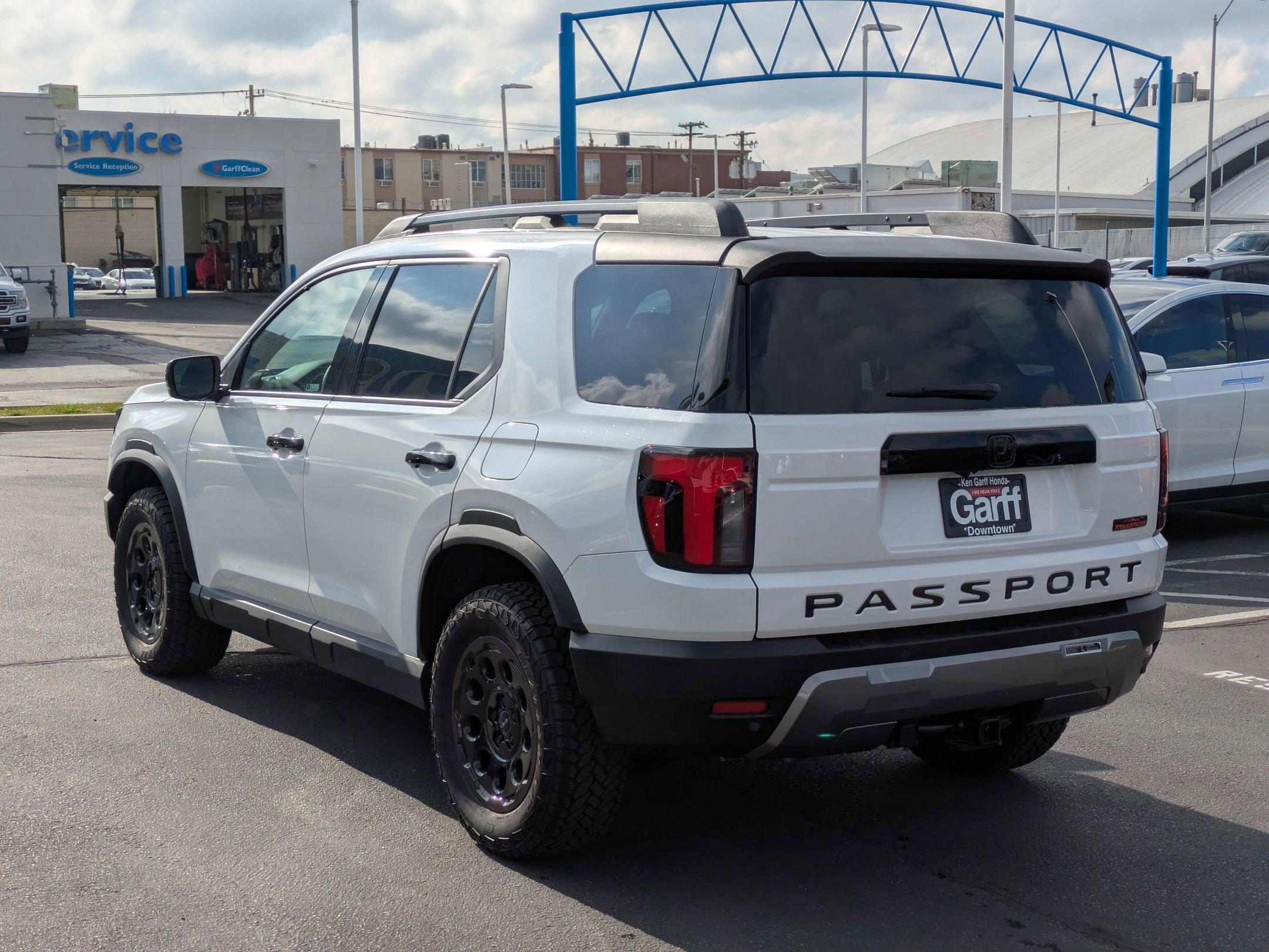 New 2026 Platinum White Pearl Honda TrailSport Elite Blackout image 5