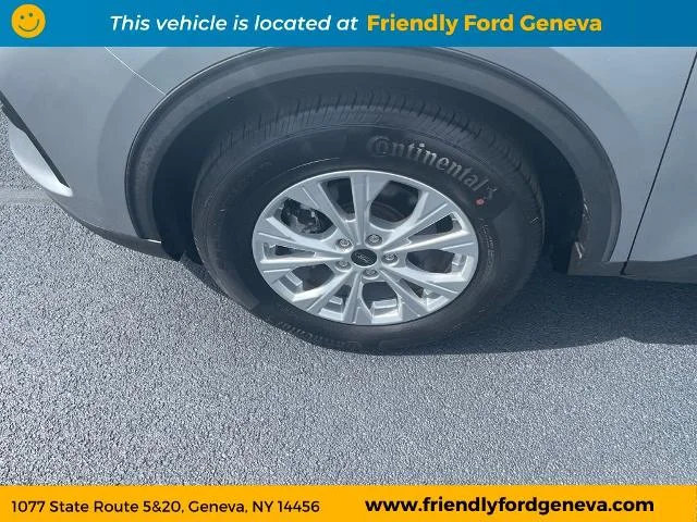 Used 2023 Iconic Silver Metallic Ford Active image 9
