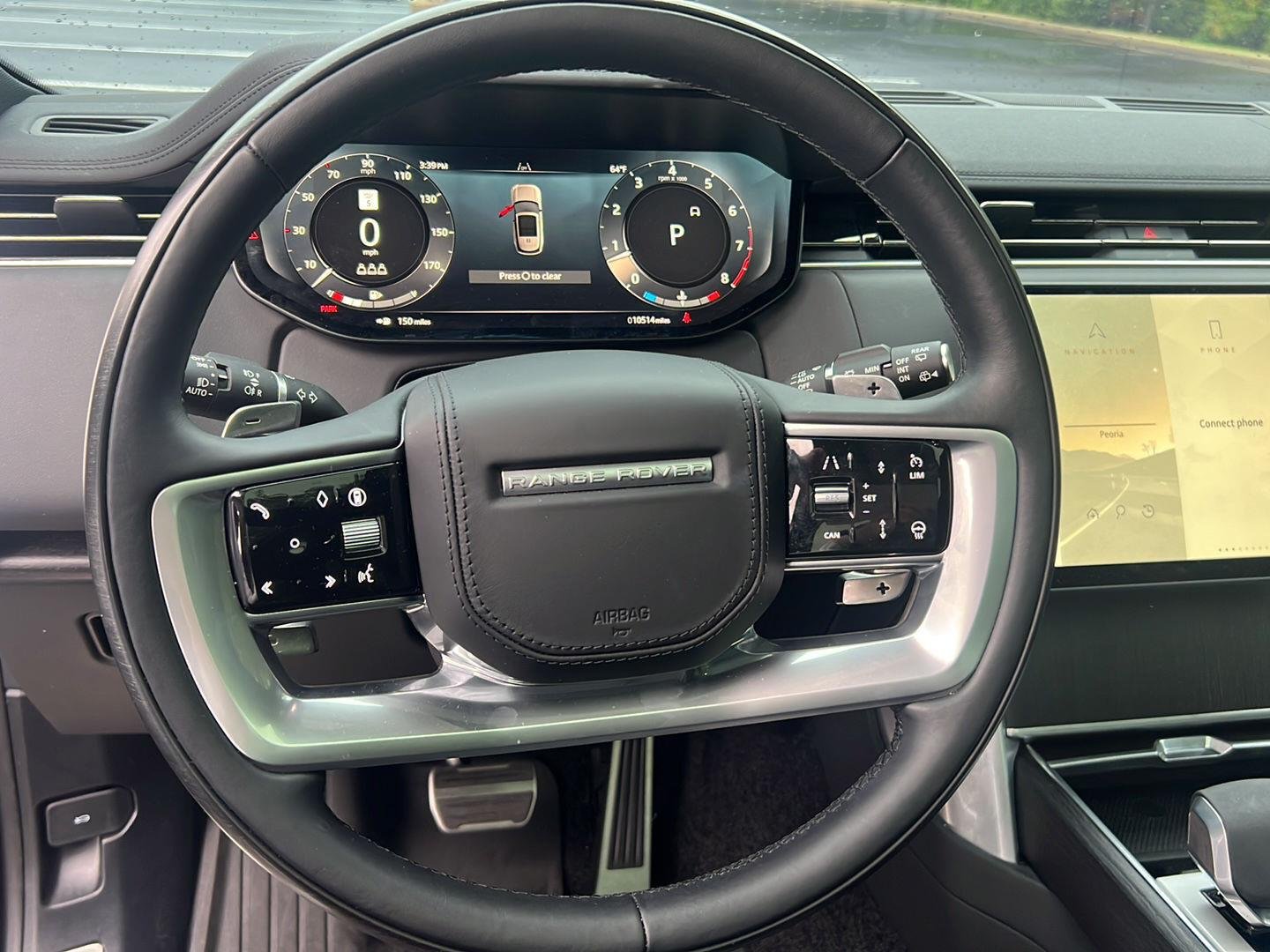 Used 2026 Santorini Black Metallic Land Rover SE image 10