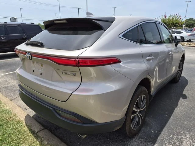 Used 2021 Titanium Glow Toyota LE image 3