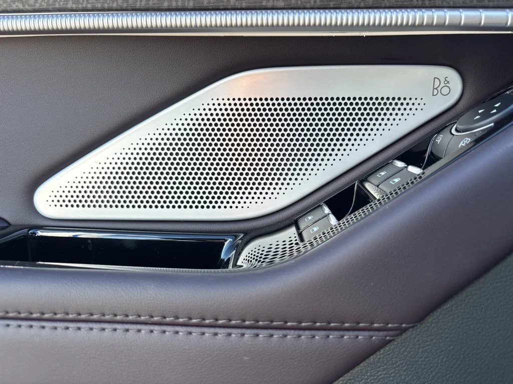 New 2026 White Ford Platinum image 24