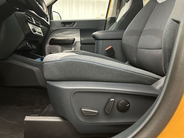 New 2026 Orange Fury Metallic Tri-Coat Ford XLT image 16