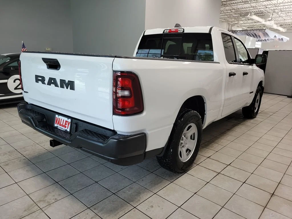 New 2025 Bright White Clear-Coat Exterior Paint RAM Tradesman image 6