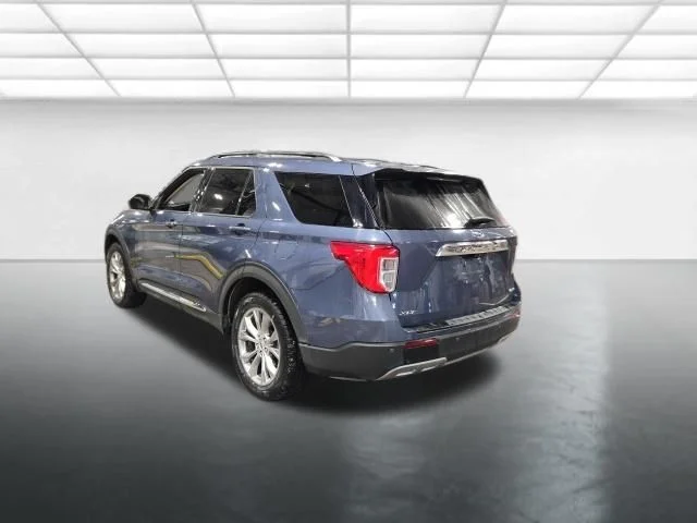 Used 2021 Blue Ford XLT image 7