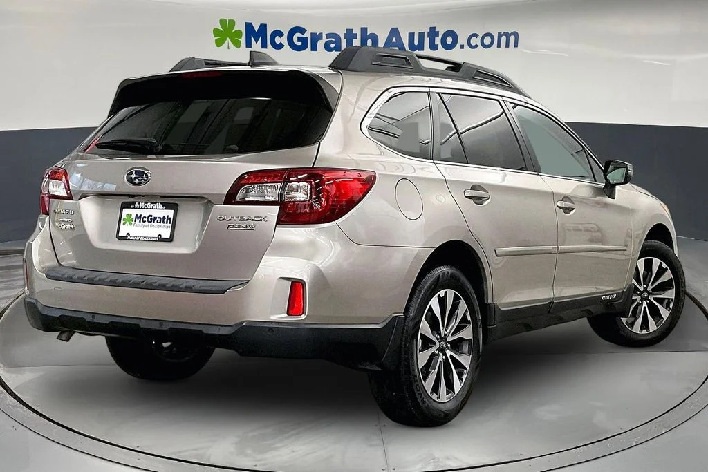 Used 2017 Gray Subaru 2.5i image 16