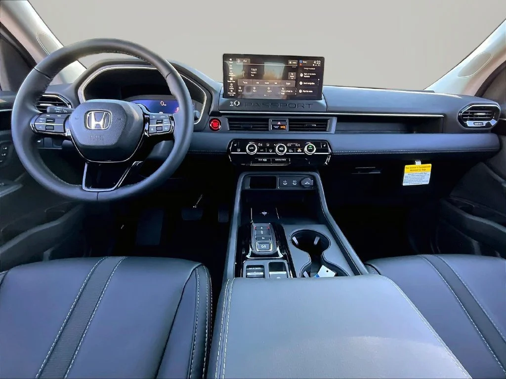 New 2026 Sonic Gray Pearl Honda RTL image 8