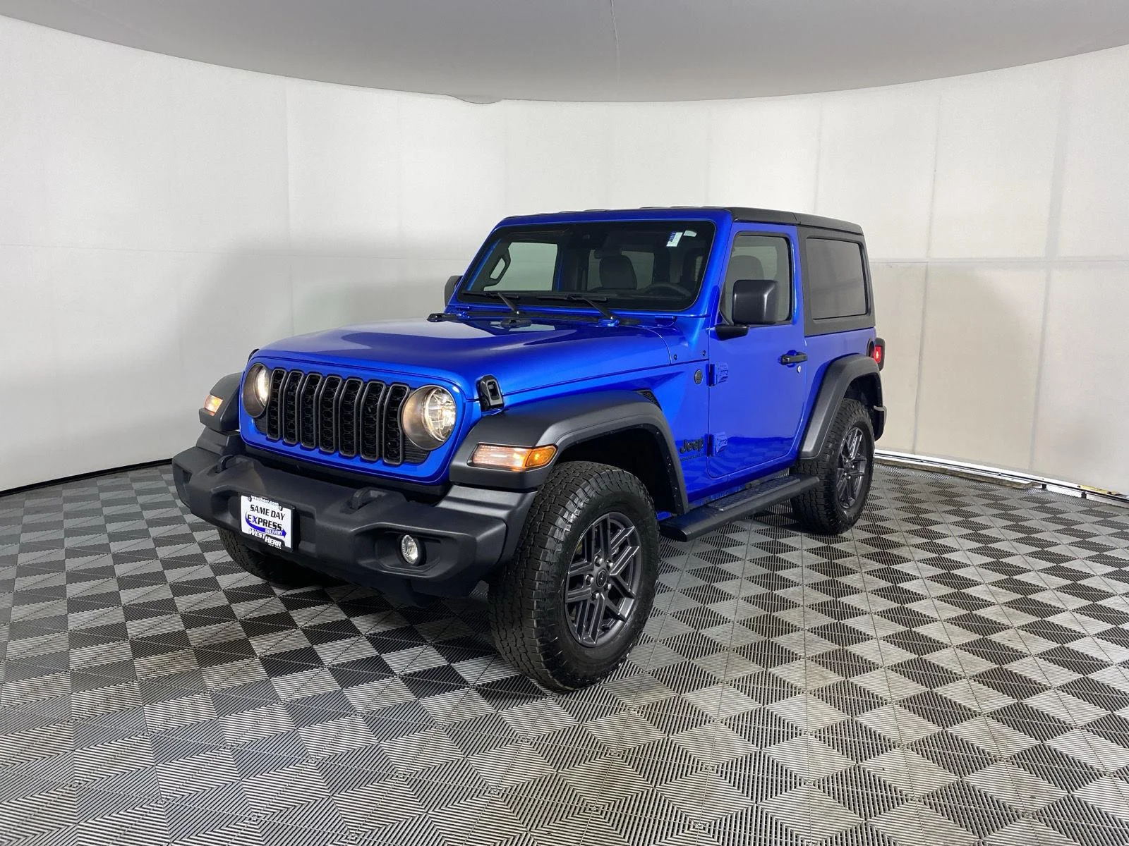 Used 2024 Hydro Blue Pearlcoat Jeep Sport S image 9