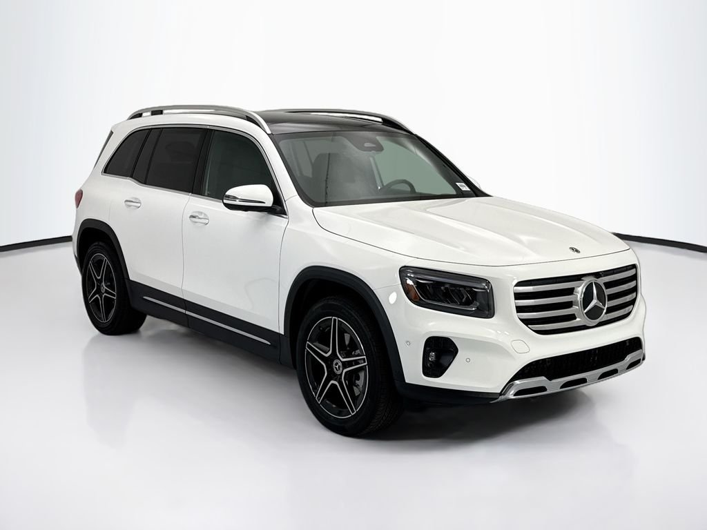 Used 2026 Polar White Mercedes-Benz GLB 250 image 3