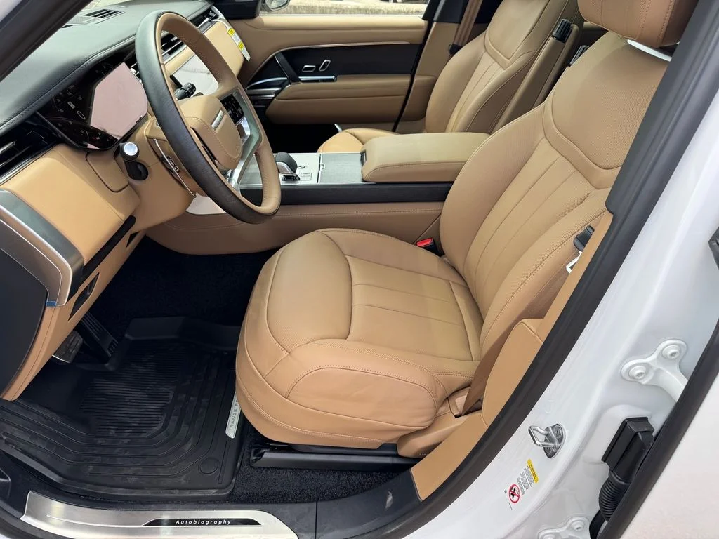 New 2026 White Land Rover Autobiography image 11