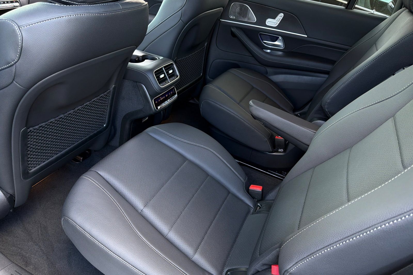 New 2026 Black Mercedes-Benz GLS 450 image 11