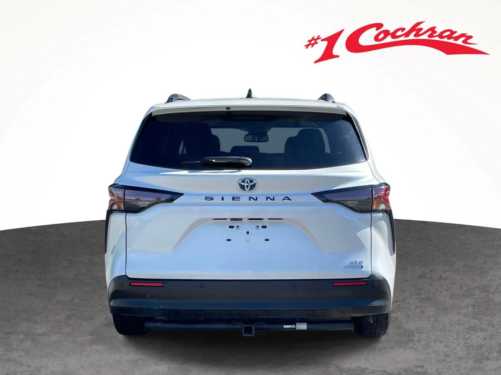 Used 2023 Wind Chill Pearl Toyota XLE image 12