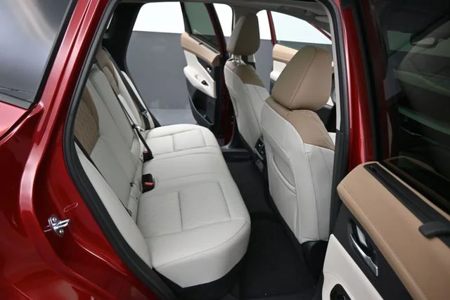 New 2026 Scarlet Ember Tintcoat Nissan Platinum image 15