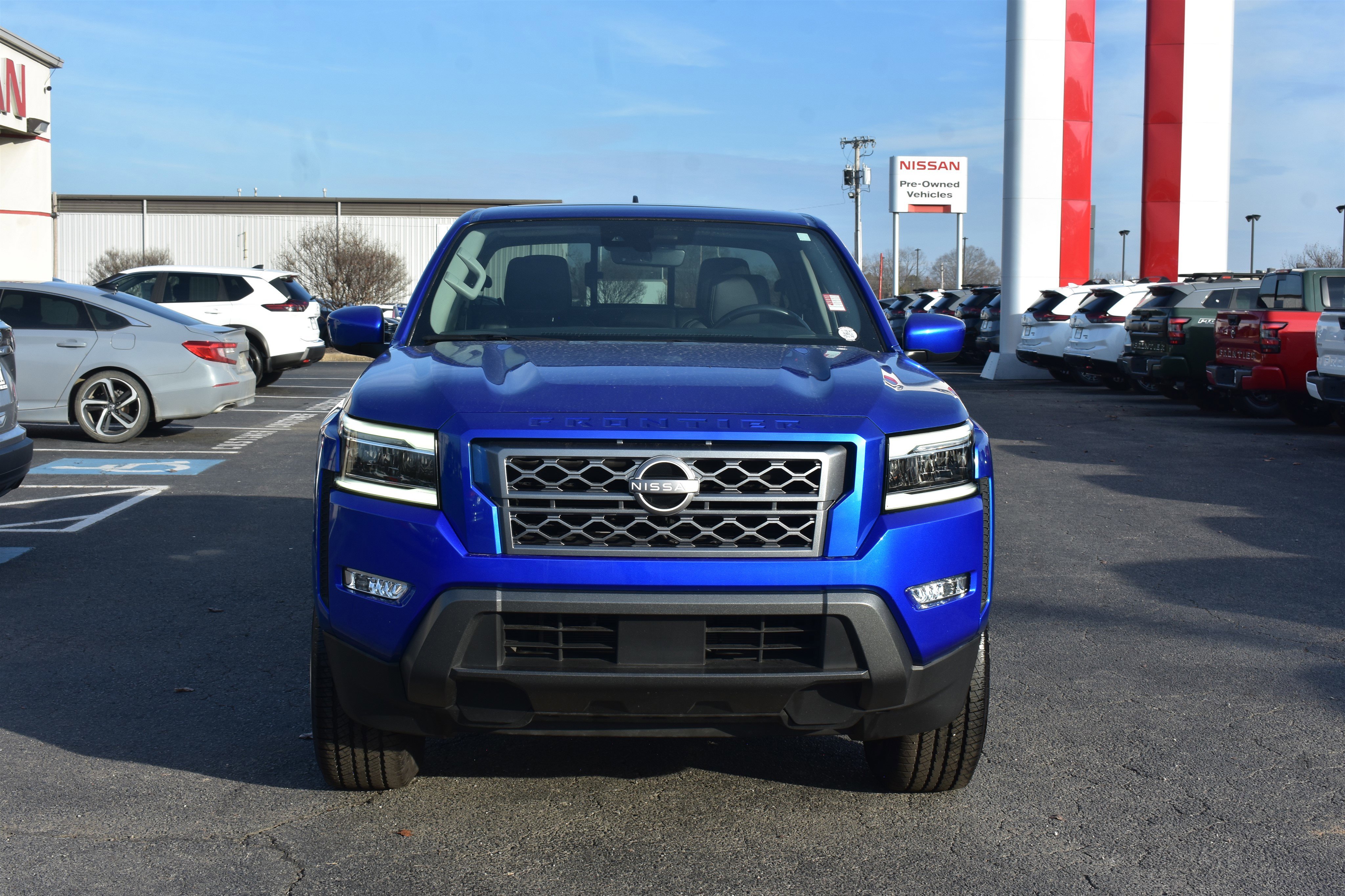 Used 2024 Nissan Frontier SL with VIN 1N6ED1EJXRN609787 for sale in Little Rock