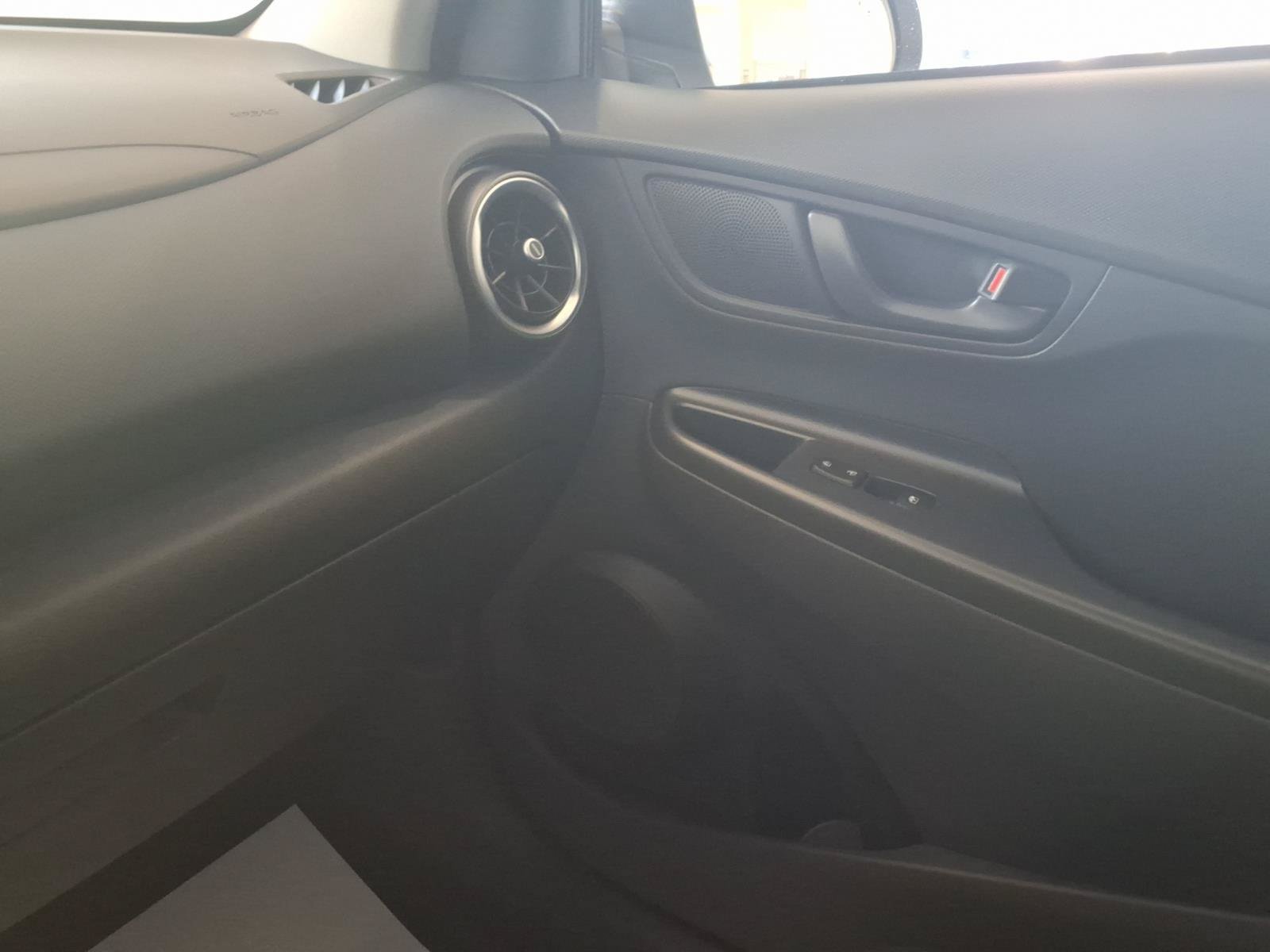 2023 Hyundai Kona SEL - Photo 25