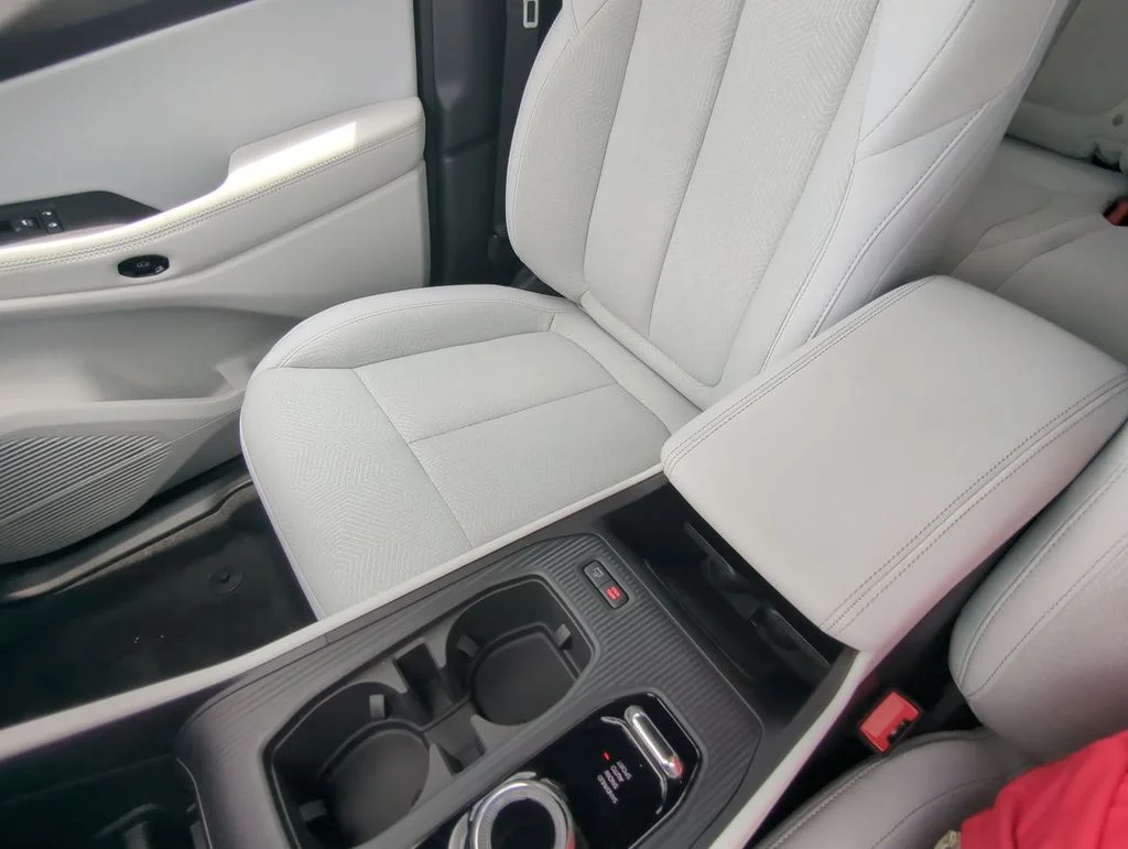 2026 Jeep Cherokee Laredo - Photo 27