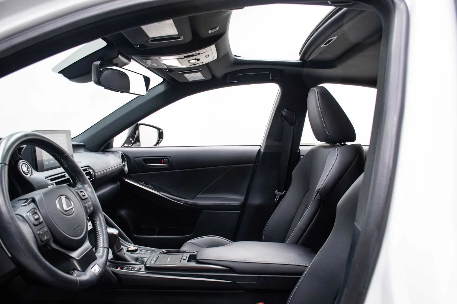 Used 2024 Ultra White Lexus F SPORT image 14