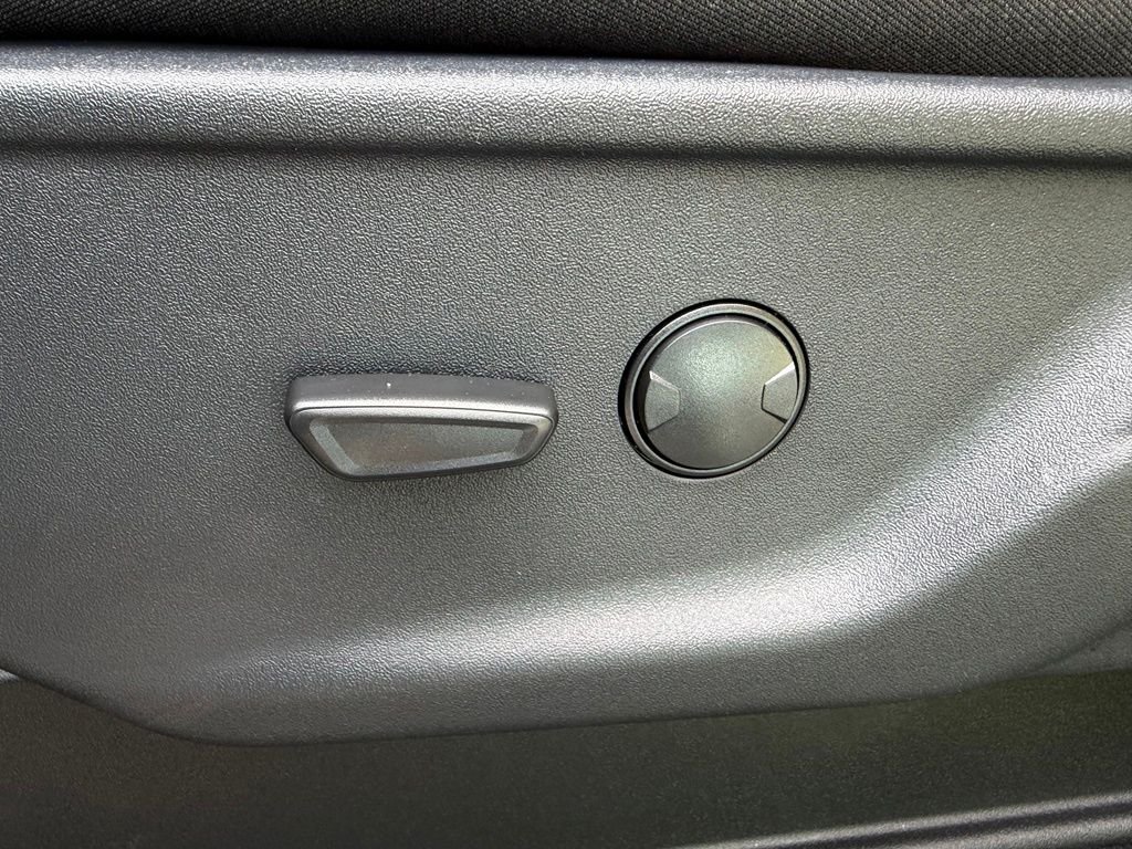 New 2026 Marsh Gray Ford F-250® XLT image 15